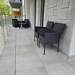 Lepszypobyt Stone Hill Z Basenem I Widokiem Na Gory Apartment *
