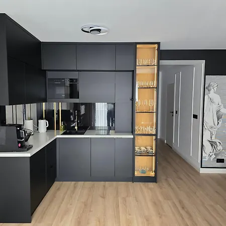 דירה Stone Hill Z Basenem I Widokiem Na Gory שצ'קלארסקה פוראובה