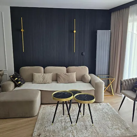 Stone Hill Z Basenem I Widokiem Na Gory