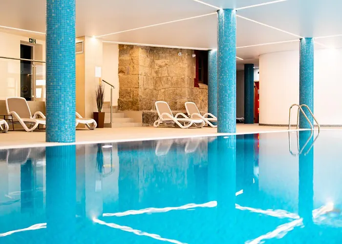 Stone Hill Z Basenem I Widokiem Na Gory Appartamento *